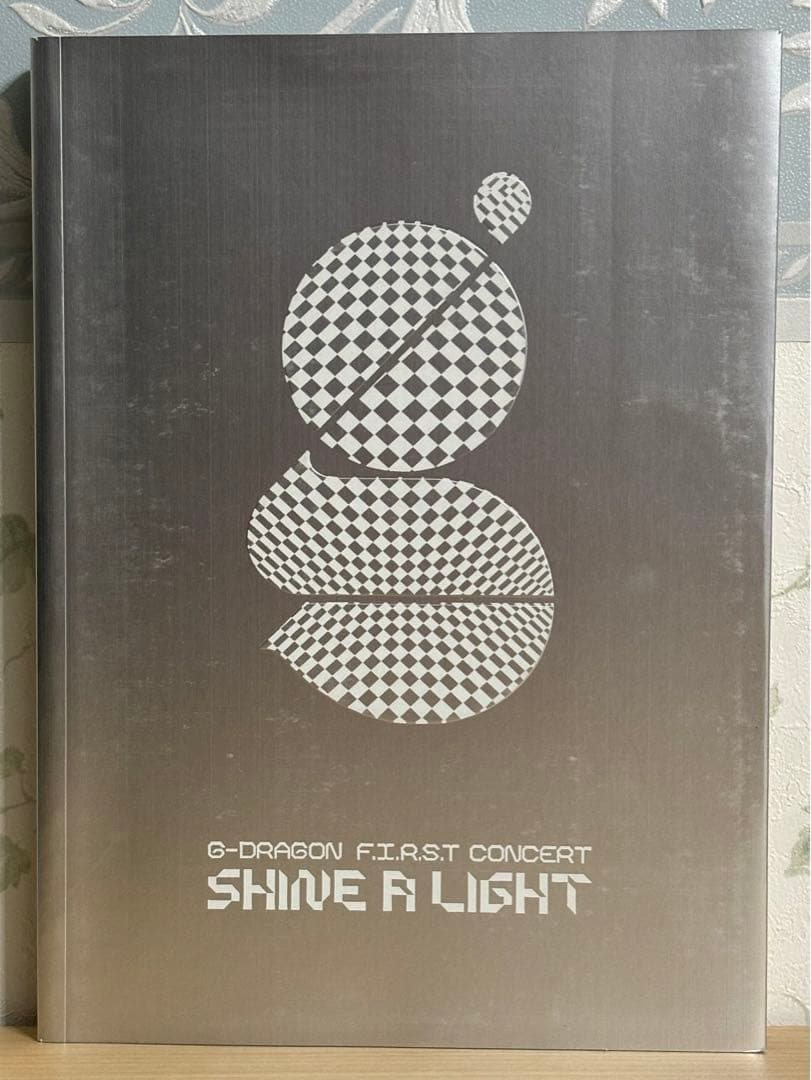K-POP・アジア G-DRAGONFIRST LIVE CONCERT SHINE A LIGHT