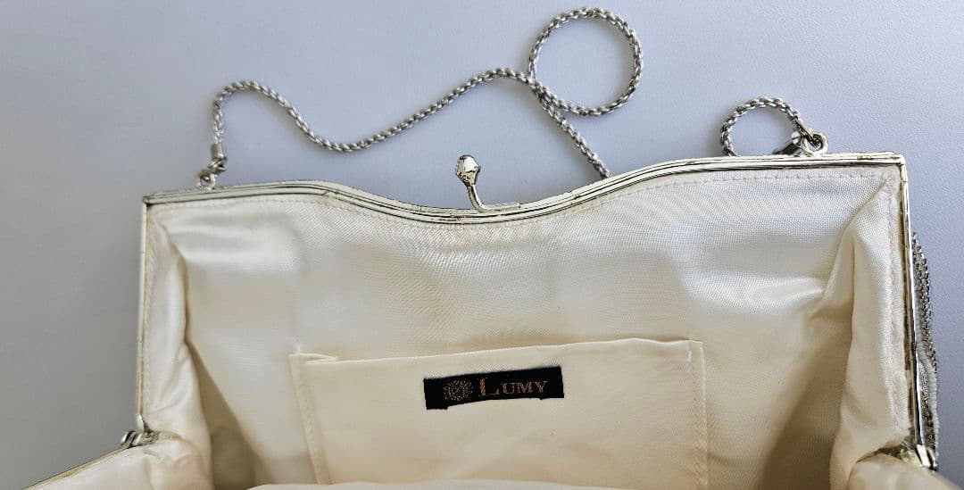 LUMYはしもと　ビーズバッグ　パーティーバッグ