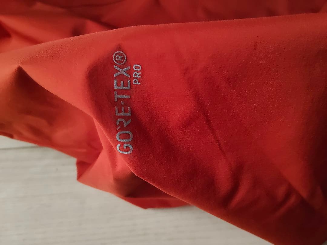 セール!７MESH 未使用美品 Revelation Jacket