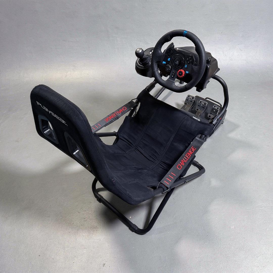 Playseat Challenge （折り畳み式レースゲーム用シート）