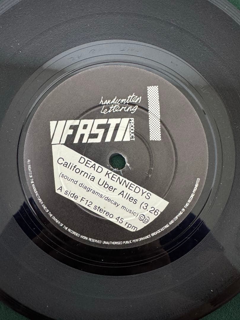 DEAD KENNEDYS 7inch レコード　1st ep