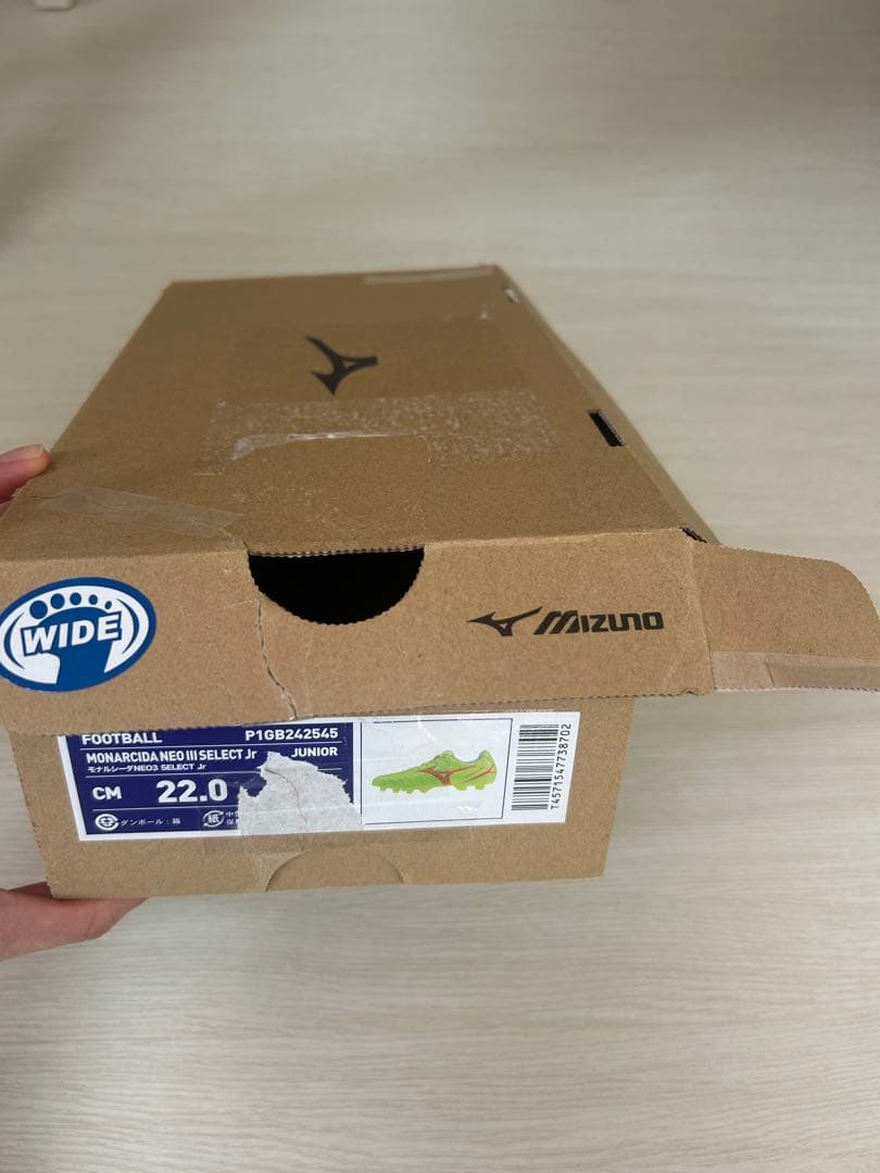 新品ミズノサッカースパイク⭐︎モナルシーダNE03 SELECT Jr 22.0c