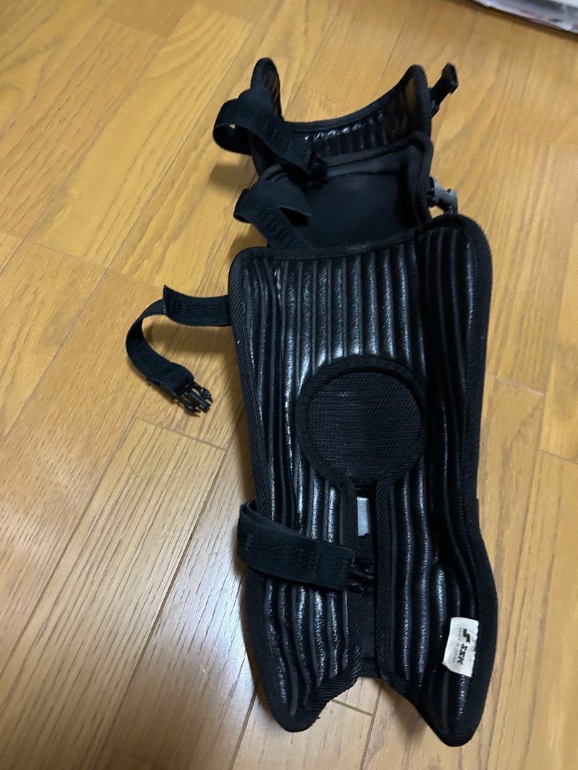 【中古】SSK硬式用球審レガース