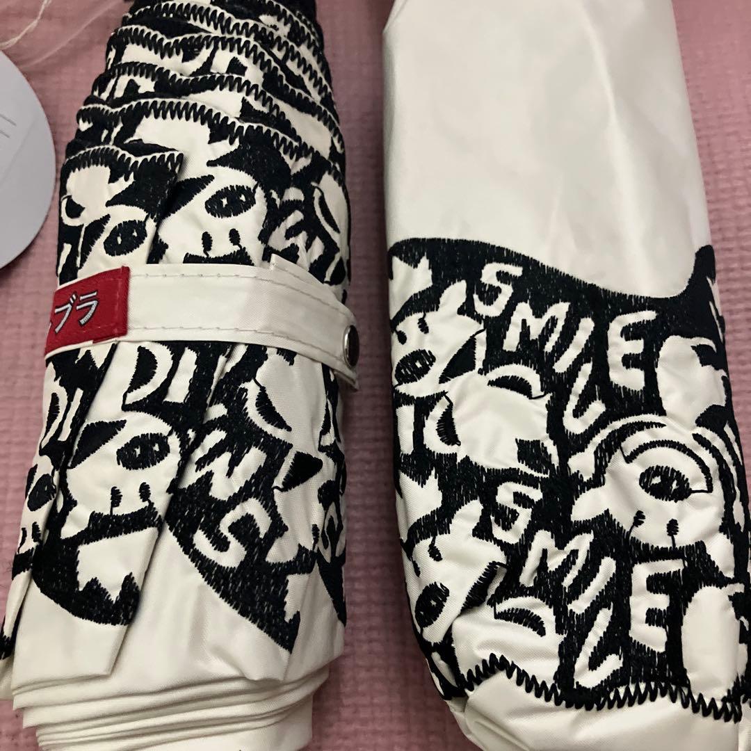 5【新品格安】アルベロベロ　SMILE柄　折りたたみ傘