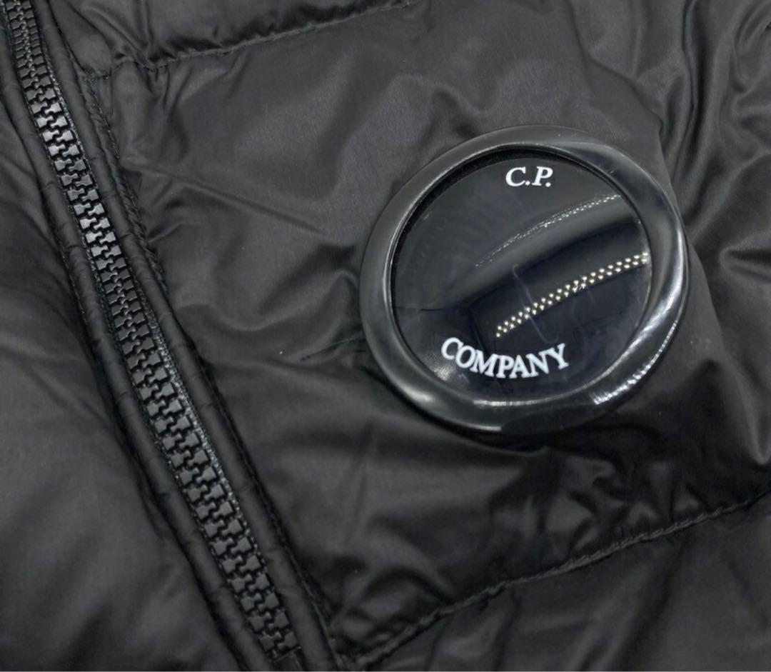 C.P. Company ブラック ダウンベスト