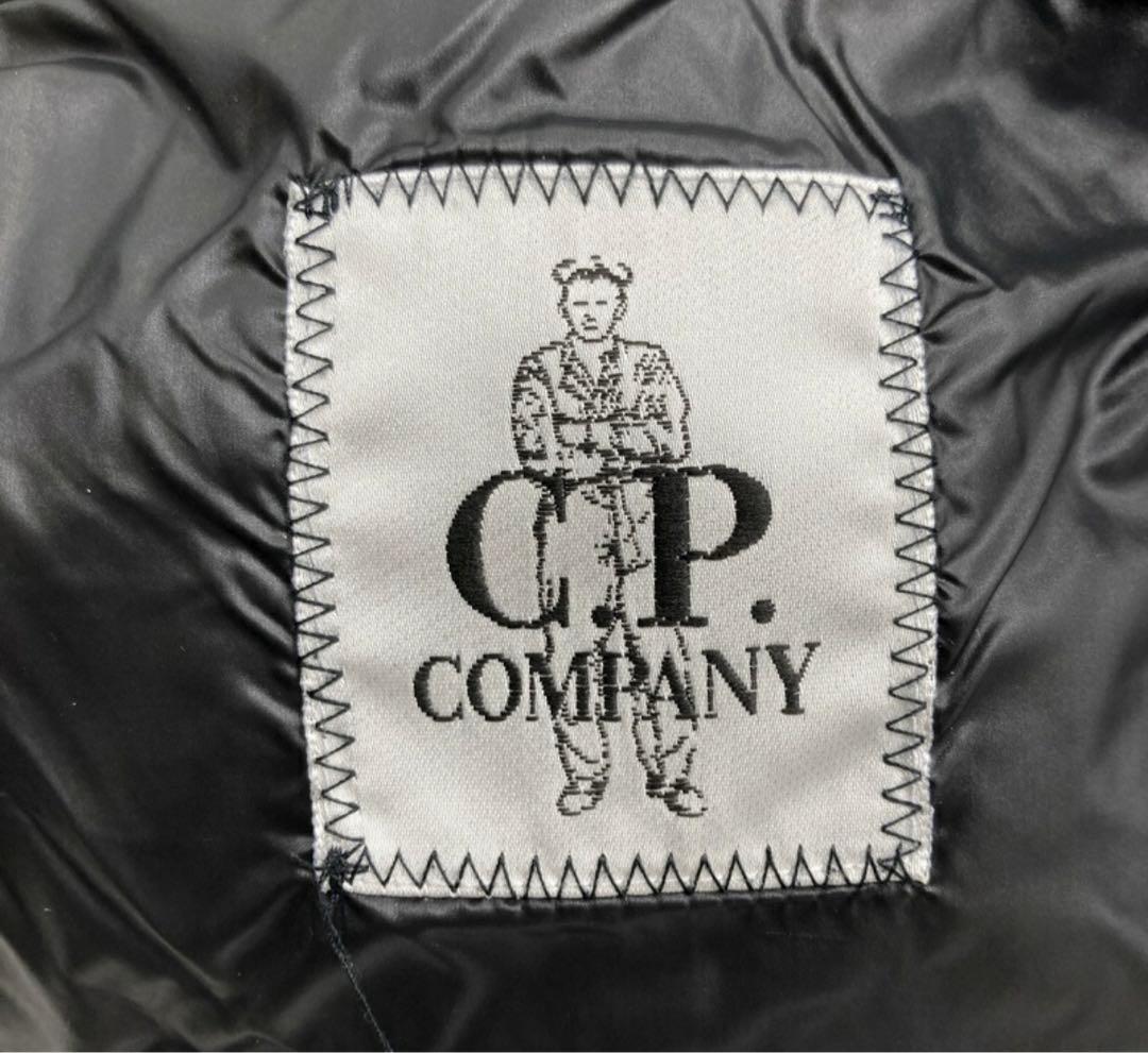 C.P. Company ブラック ダウンベスト