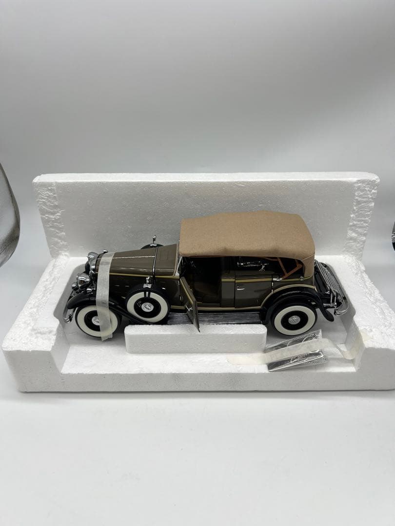 No454ミニカー1/18箱ありSun Star 1932 Lincoln KB