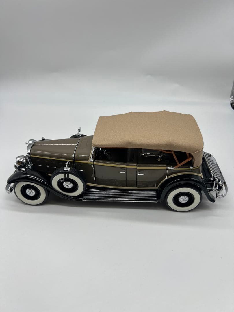 No454ミニカー1/18箱ありSun Star 1932 Lincoln KB