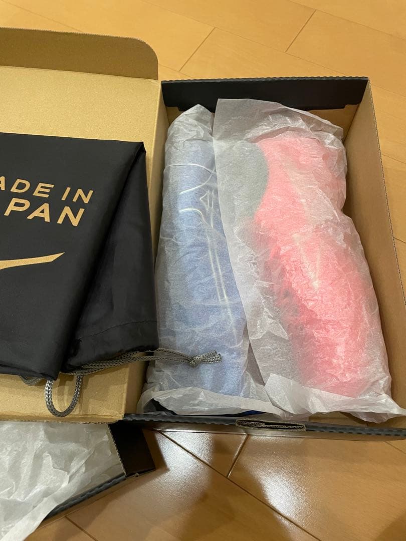 ミズノ アルファJAPAN28.0cm 赤/青 新品未使用