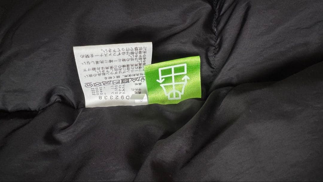 THE NORTH FACE ヌプシ ダウンベスト ブラック/オリーブ Mサイズ