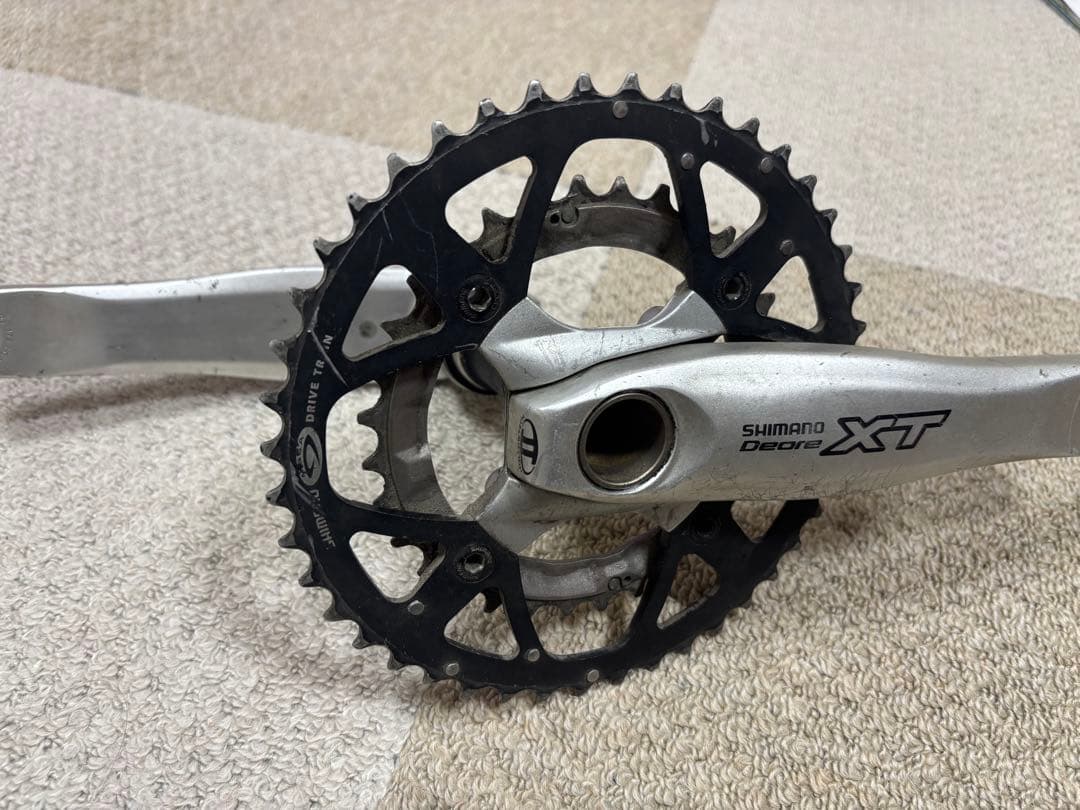 Shimano Deore XT 175mm クランクセット　BB付き