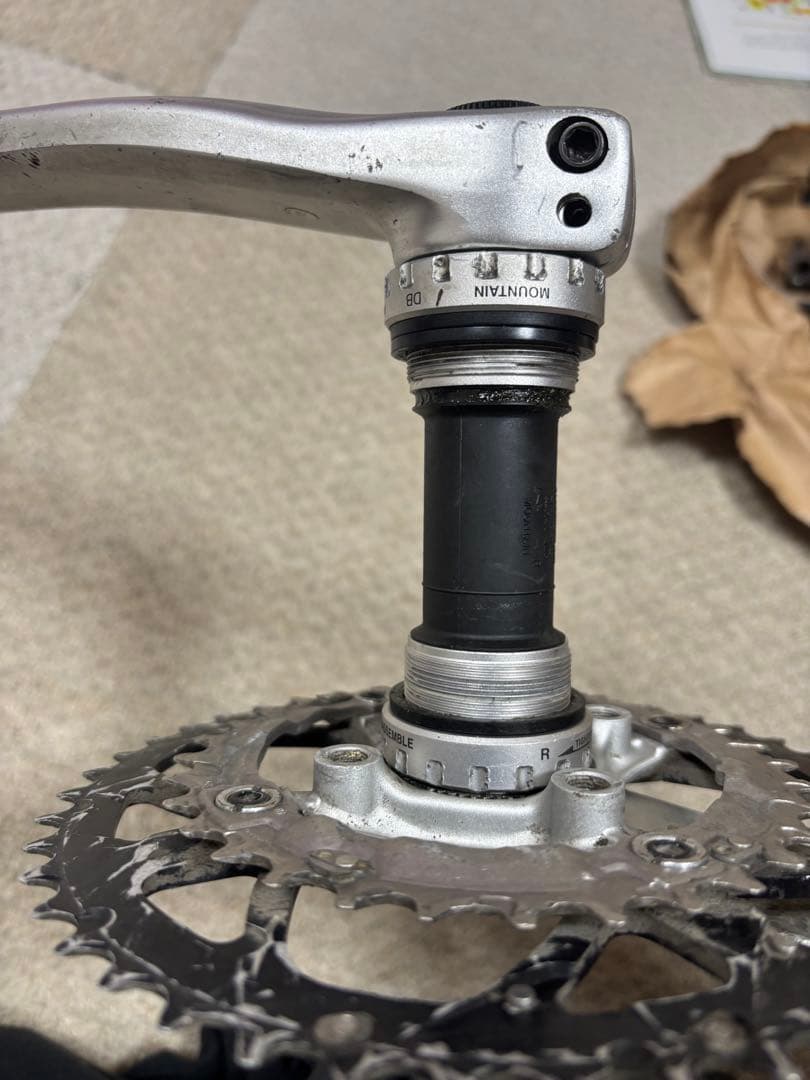 Shimano Deore XT 175mm クランクセット　BB付き