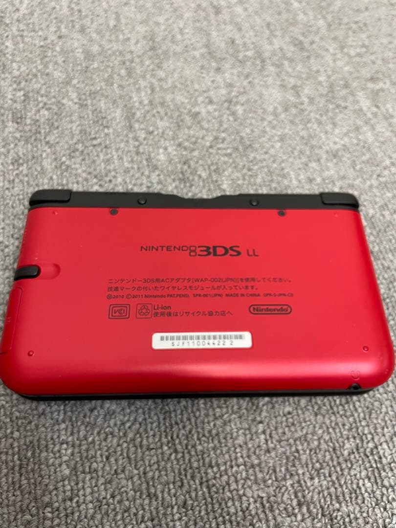 任天堂　3DS LL レッドXブラック