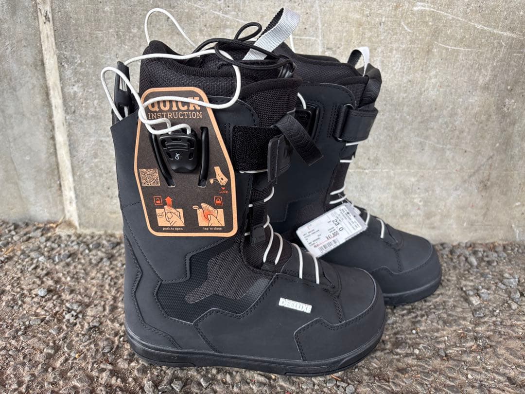 新品　DEELUXE ID LITE 23.0cm