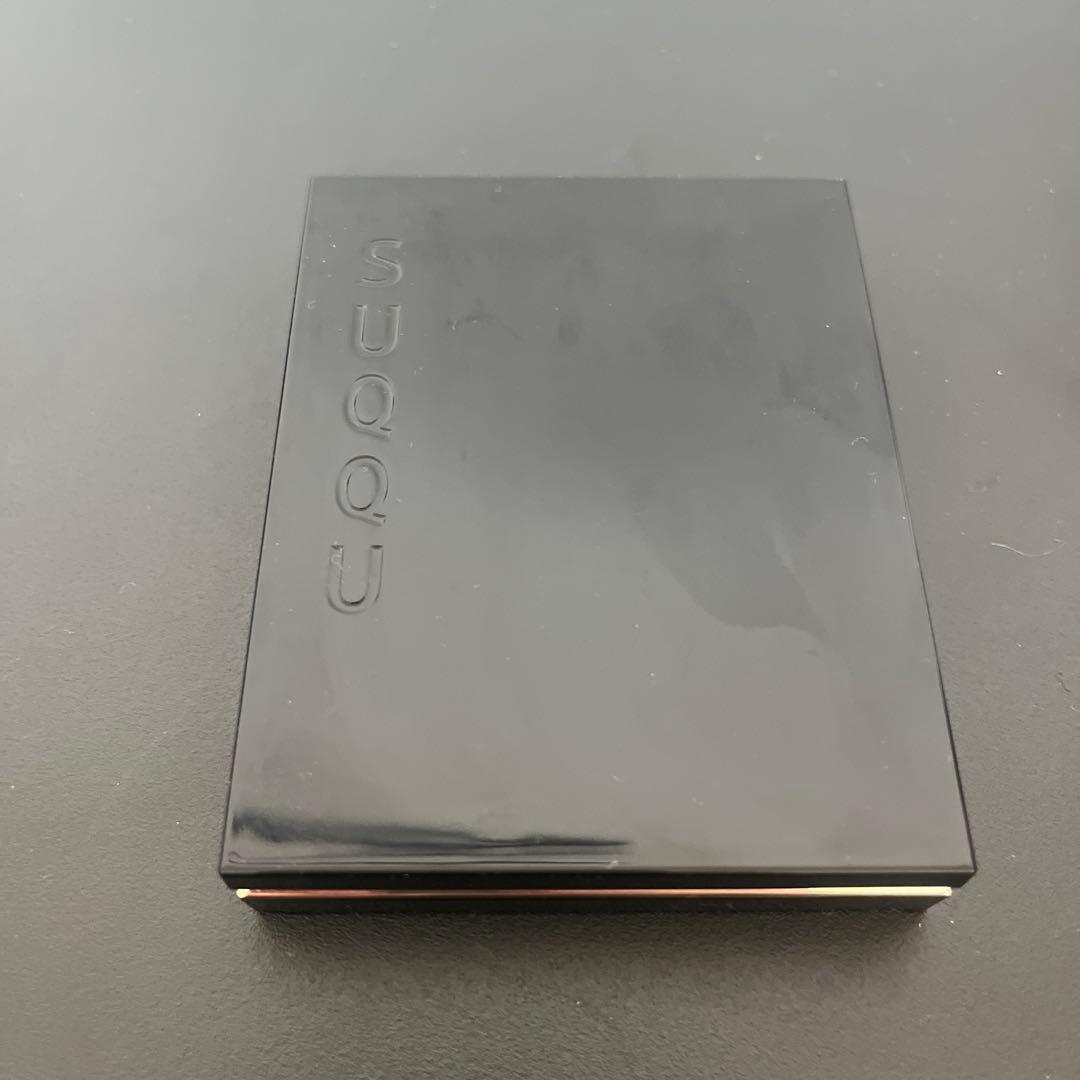 SUQQU シグニチャーカラーアイズ　15凛覗