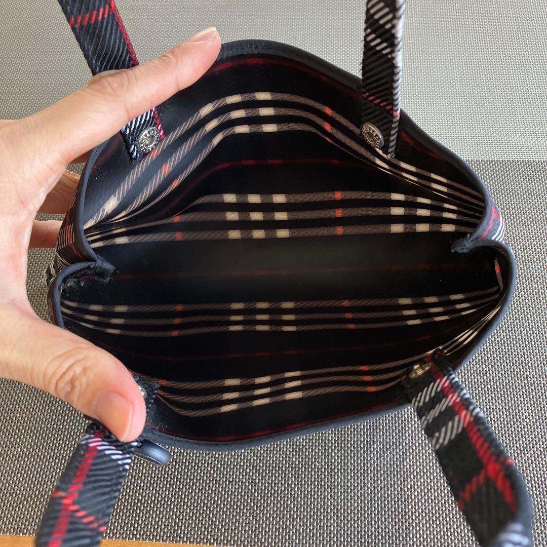 【未使用】バーバリー 折りたたみ傘　BURBERRY　ブラック ノバチェック