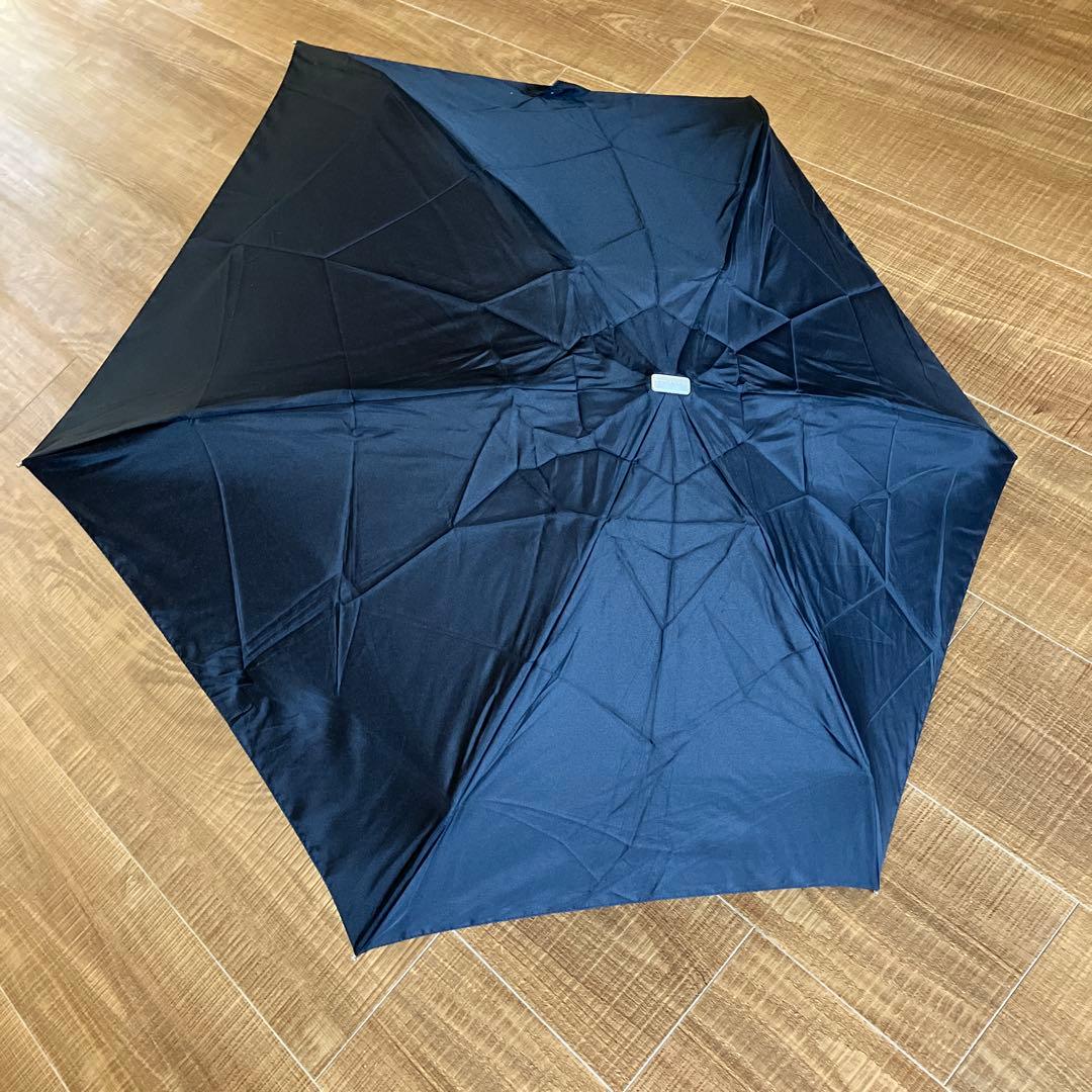 【未使用】バーバリー 折りたたみ傘　BURBERRY　ブラック ノバチェック