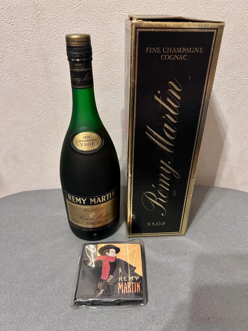 レミーマルタン ファインシャンパーニュV.S.O.P 700ml　コースター付