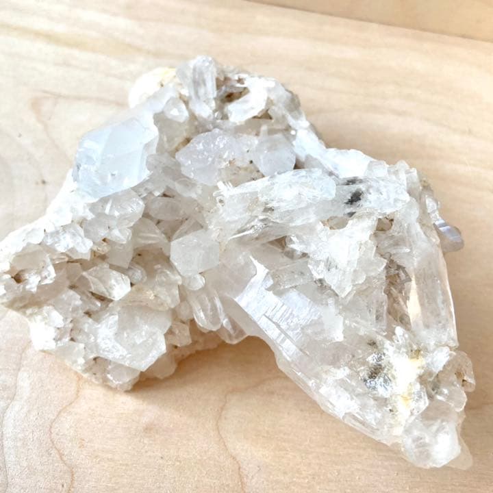 大きいマニカランクラスター　500g クリスタル　水晶　宝石　パワーストーン