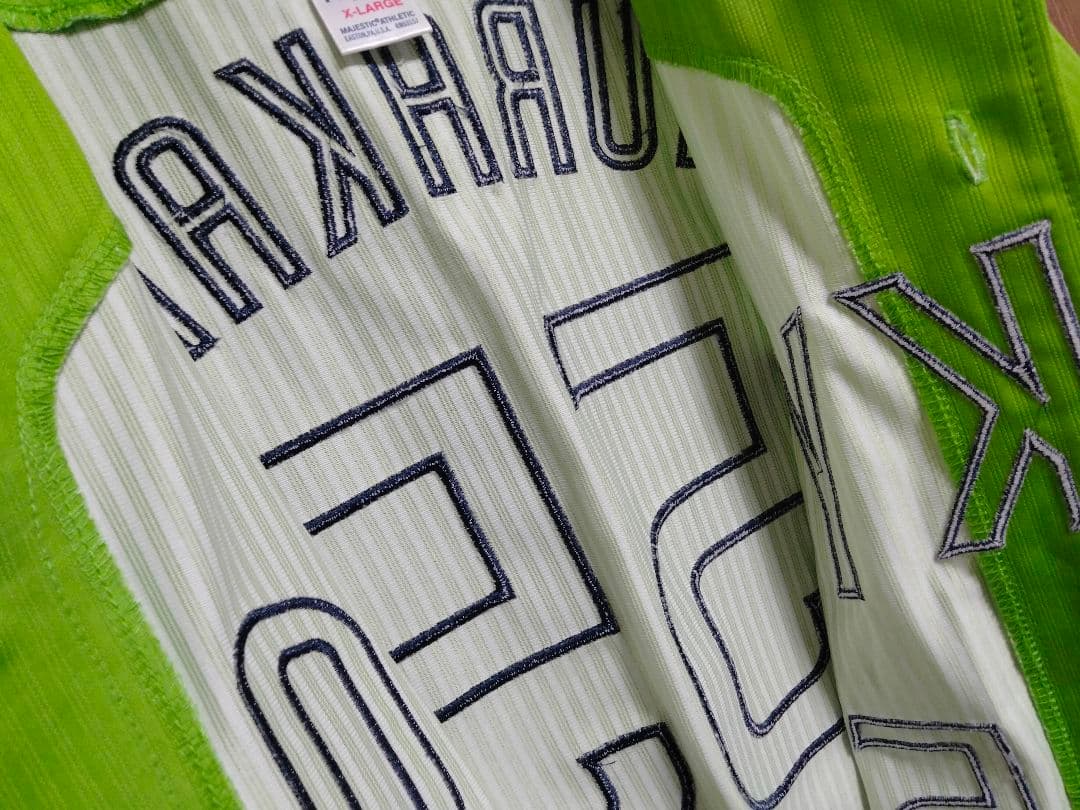ヤクルトスワローズ 村上宗隆 2023刺繍TOKYO燕パワーユニフォーム