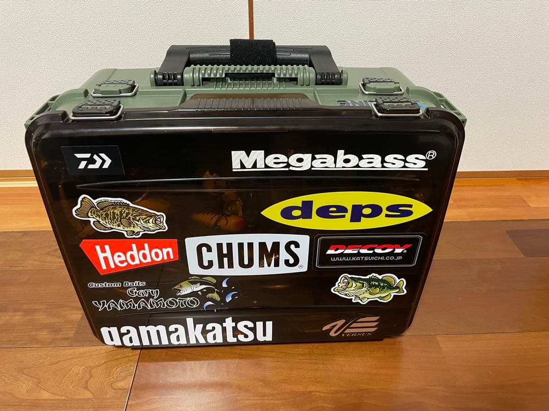 ルアー まとめ売り ケース付き ブルーブルー メガバス ダイワ シマノ 引退