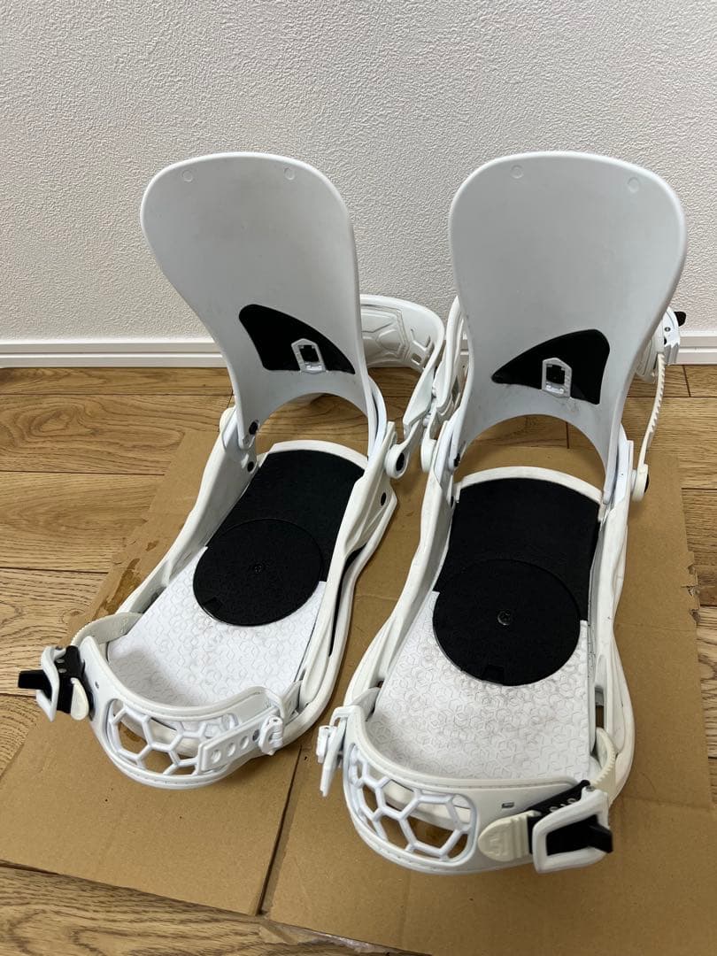 UNION STRATA White 21-22 Mサイズ
