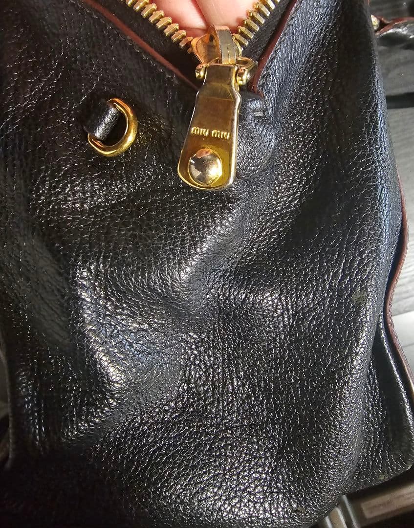 I*!様 Miu Miu 黒 レザー バッグ