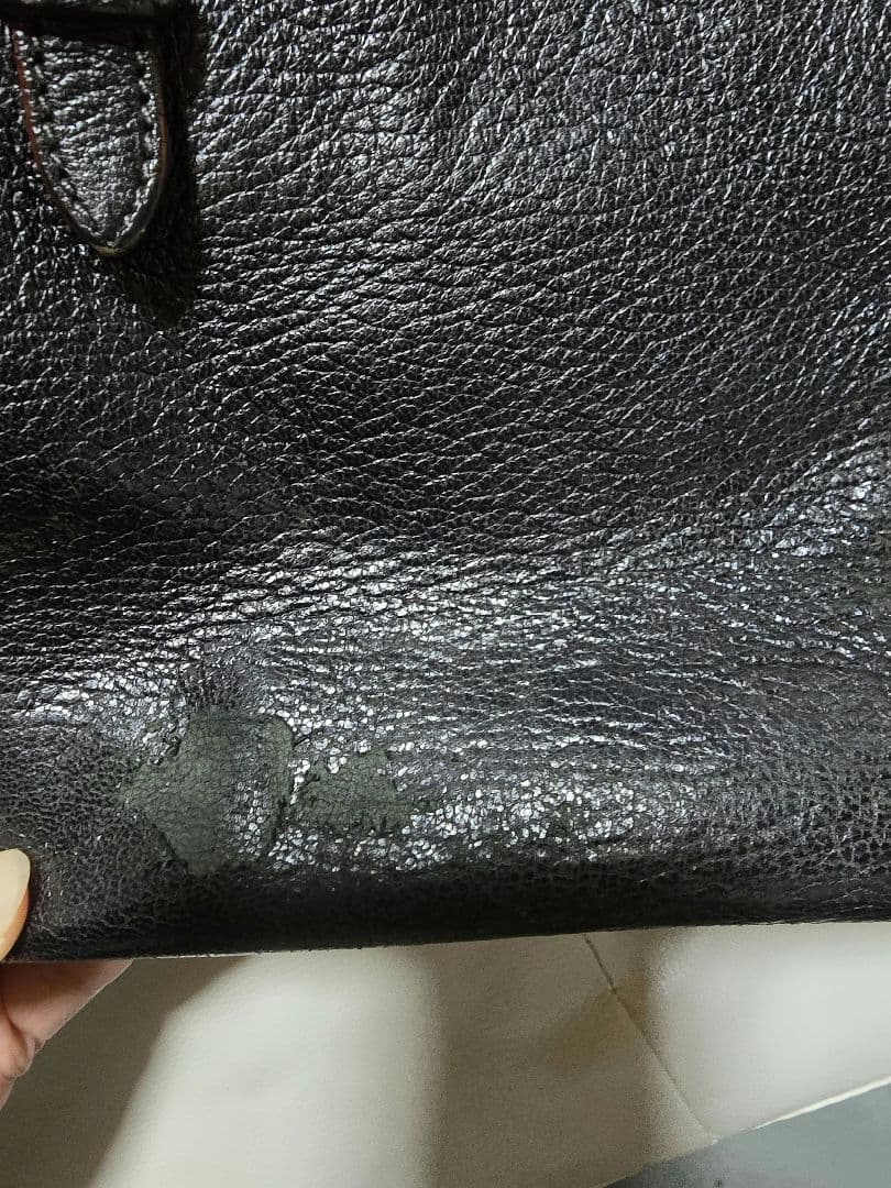 I*!様 Miu Miu 黒 レザー バッグ