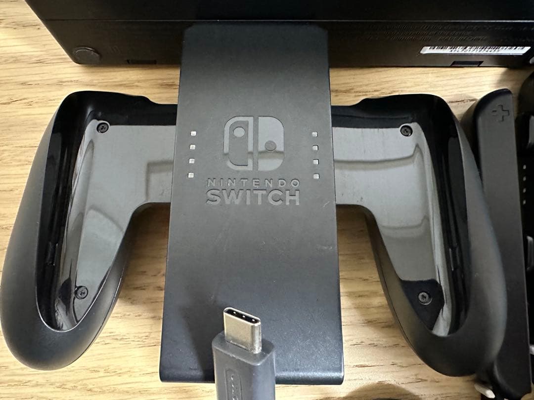 Nintendo Switch 本体 Joy-Con 等付属品あり