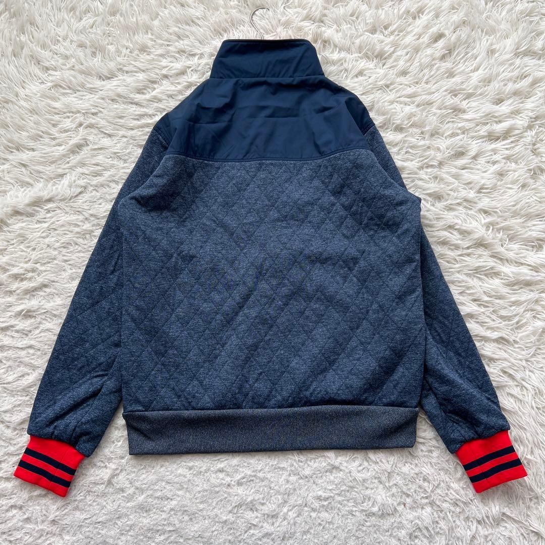 美品　Cutter&Buck タグ付き　ナイロン　中綿　セットアップ　撥水　刺繍