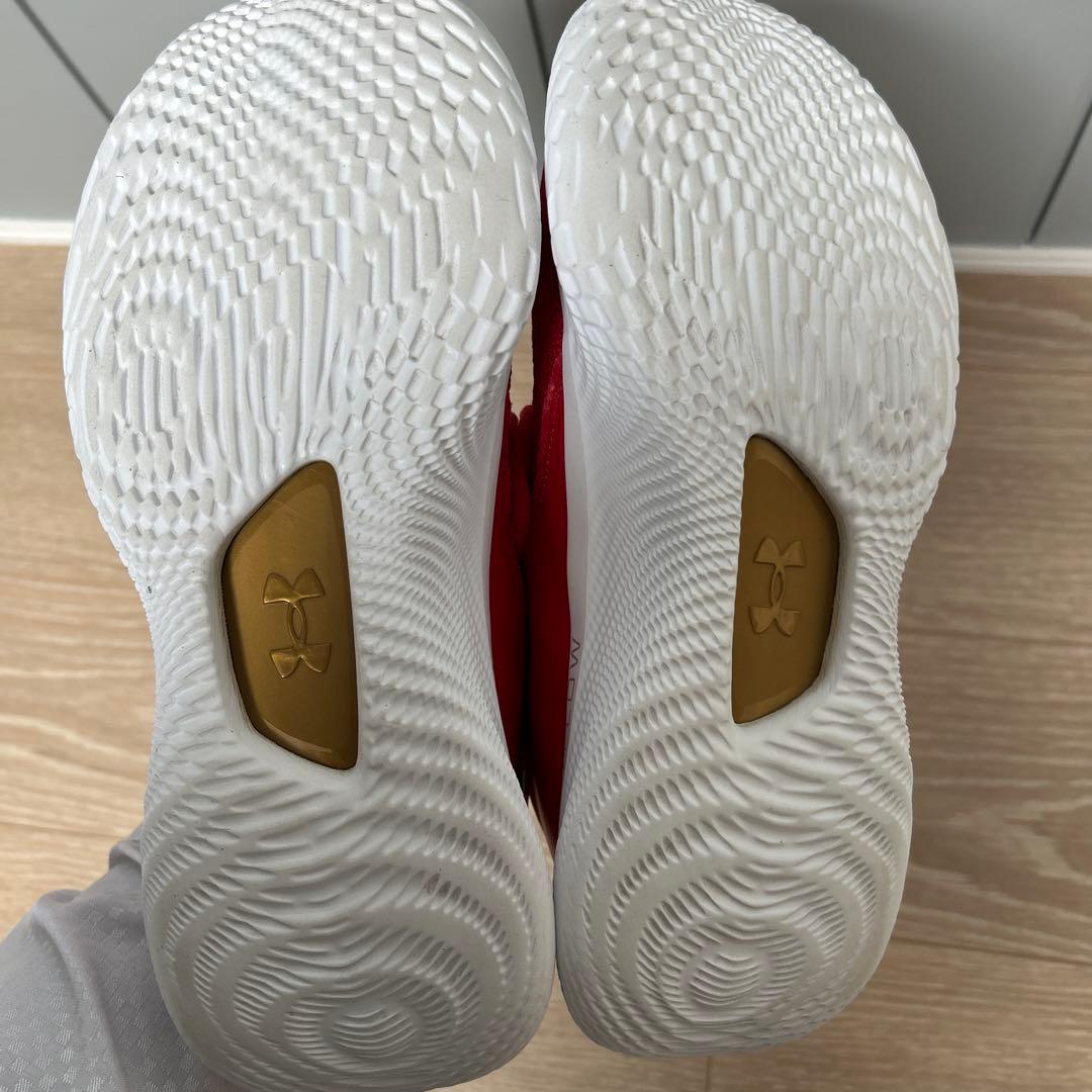 curry8 カリー8 フロー レッド バスケットボールシューズ　27cm
