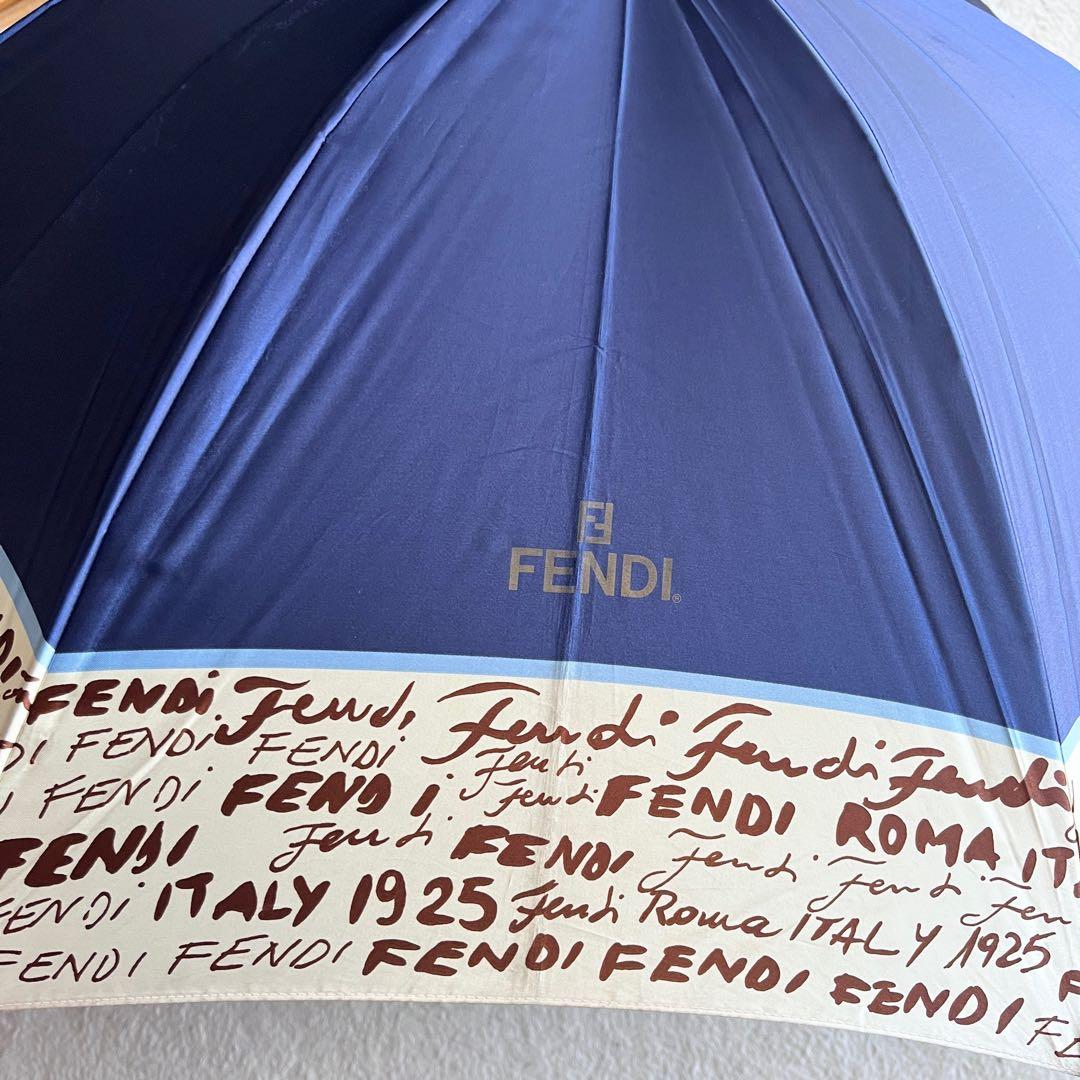 希少✨FENDI フェンディ 雨傘　傘　ロゴ　軽量　旅行　ビジネス