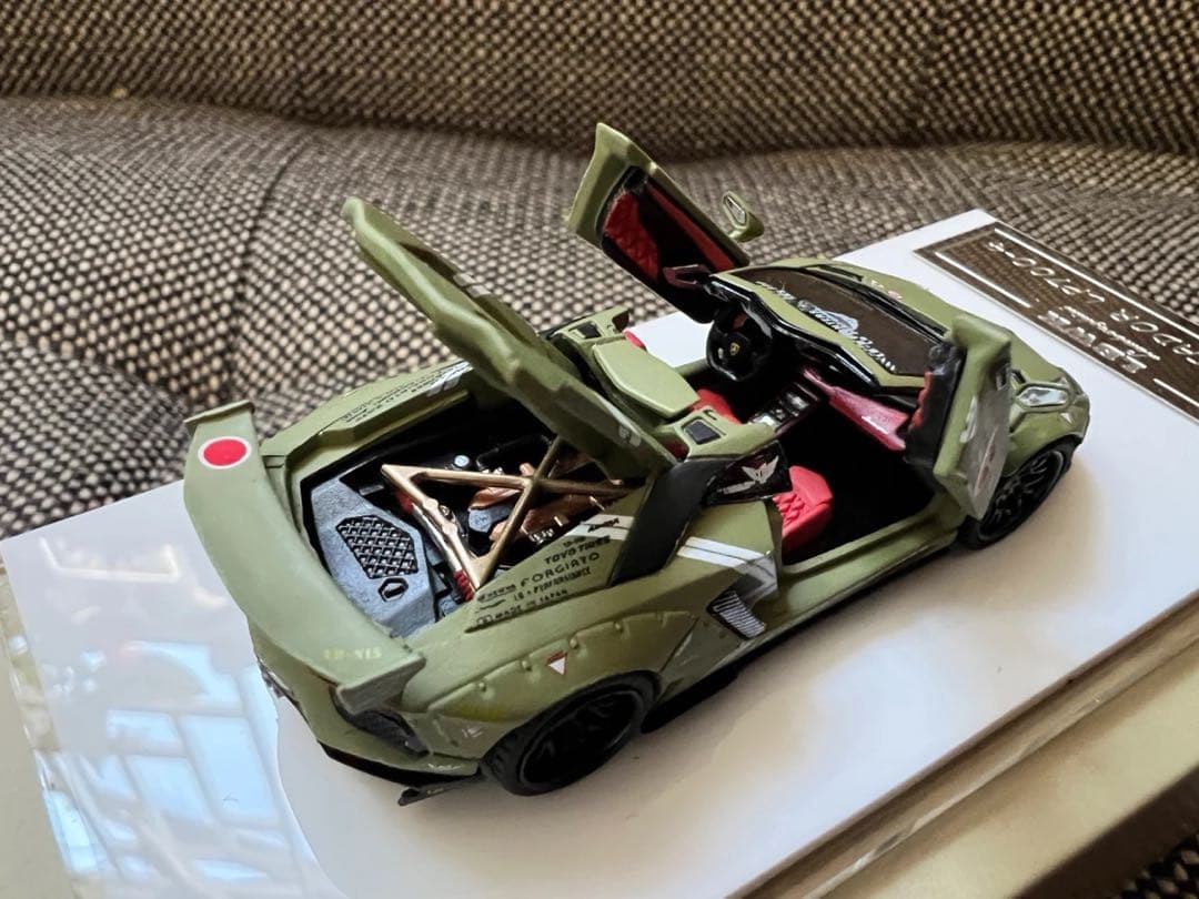 1/64 ランボルギーニ LP700-4 LBWK スパイダー零戦　グリーン