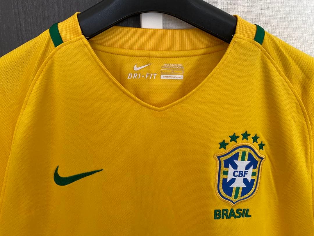 Nike ブラジル代表ユニフォーム ナイキ ホーム 黄