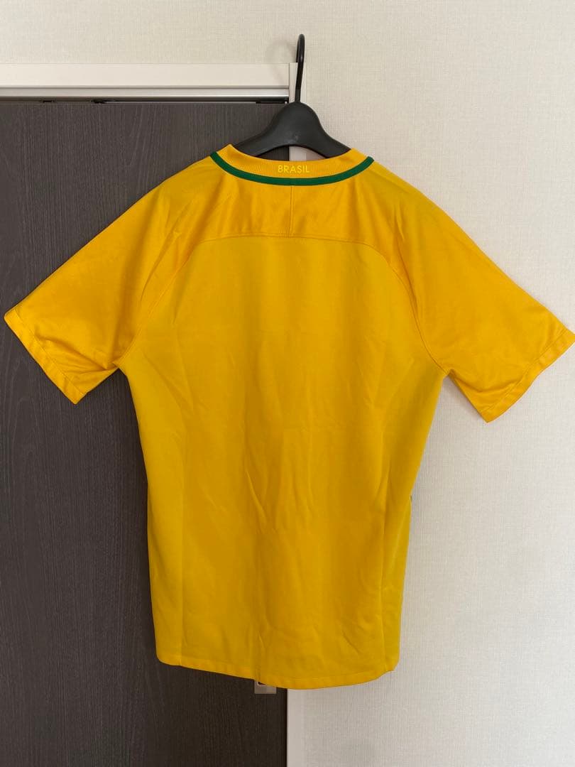 Nike ブラジル代表ユニフォーム ナイキ ホーム 黄