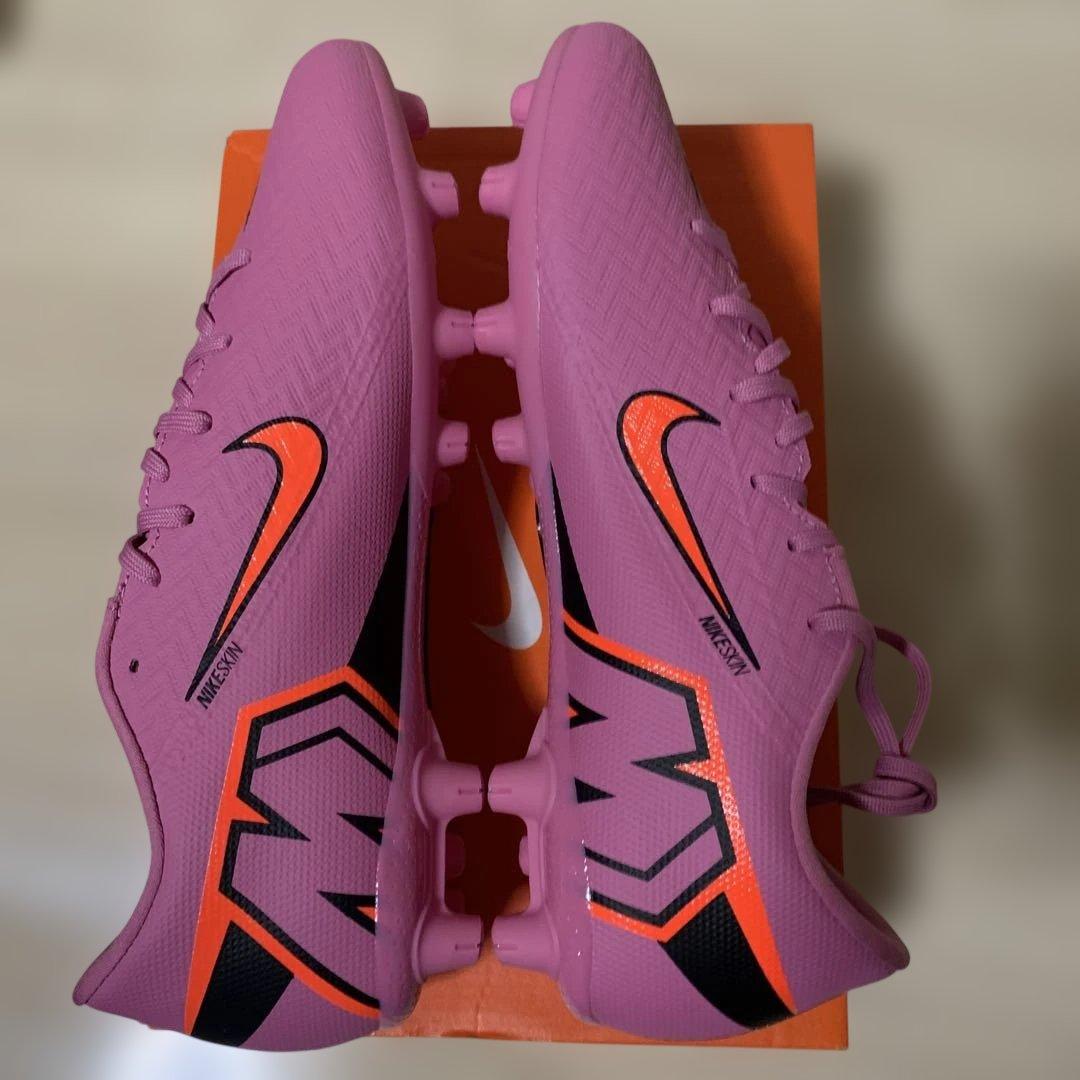 Nike サッカーシューズ ピンク/オレンジ