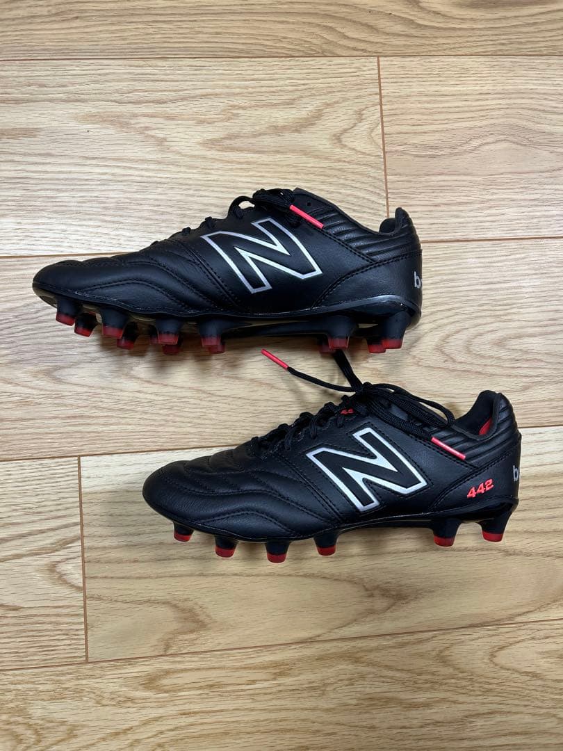 〈新品〉New Balance 442 サッカーシューズ