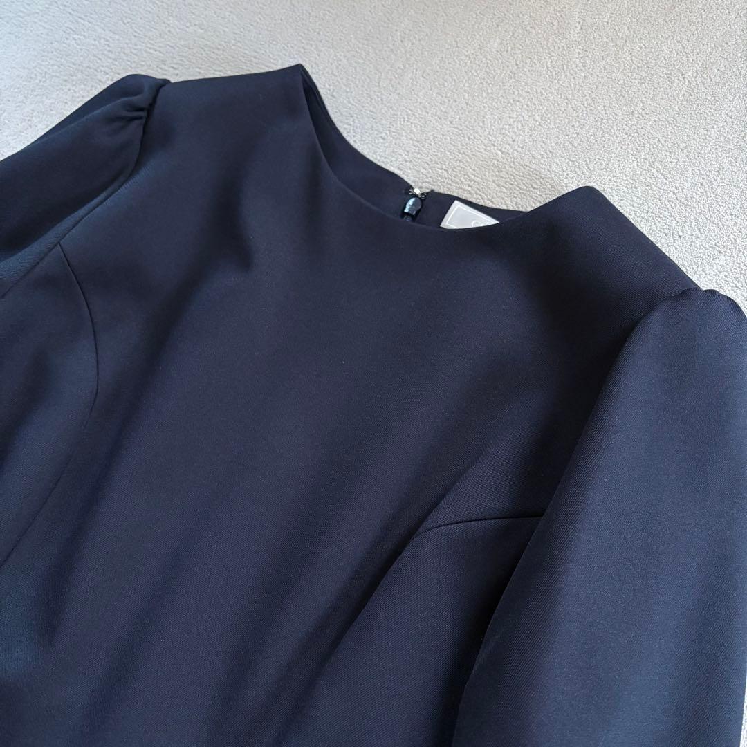 【新品】CELFORD セルフォード タックタイトワンピース ネイビー 38