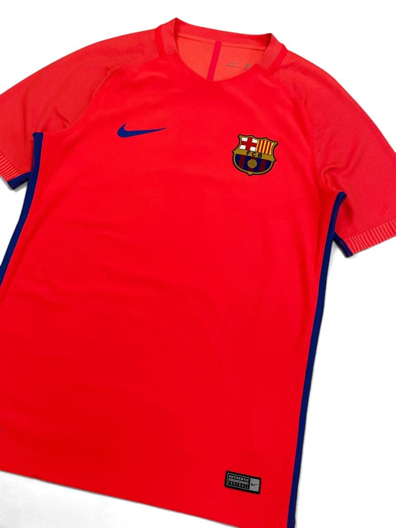 【美品】16/17 FCバルセロナ トレーニングシャツ エアロスイフト NIKE
