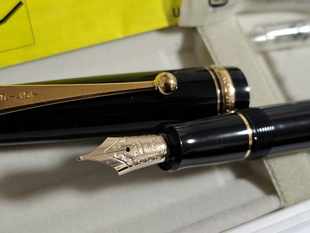 超美品　PILOT　Custom74　万年筆　中字　パイロット　カスタム74