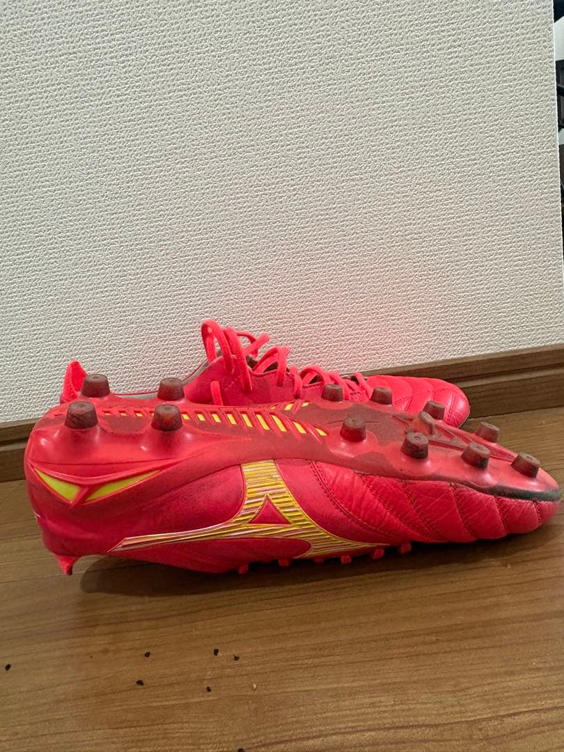 Mizuno モレリアネオ4ピンク/イエロー