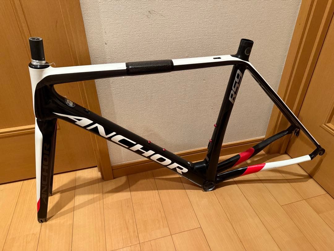 BRIDGESTONE ANCHOR RS9 カーボンフレーム