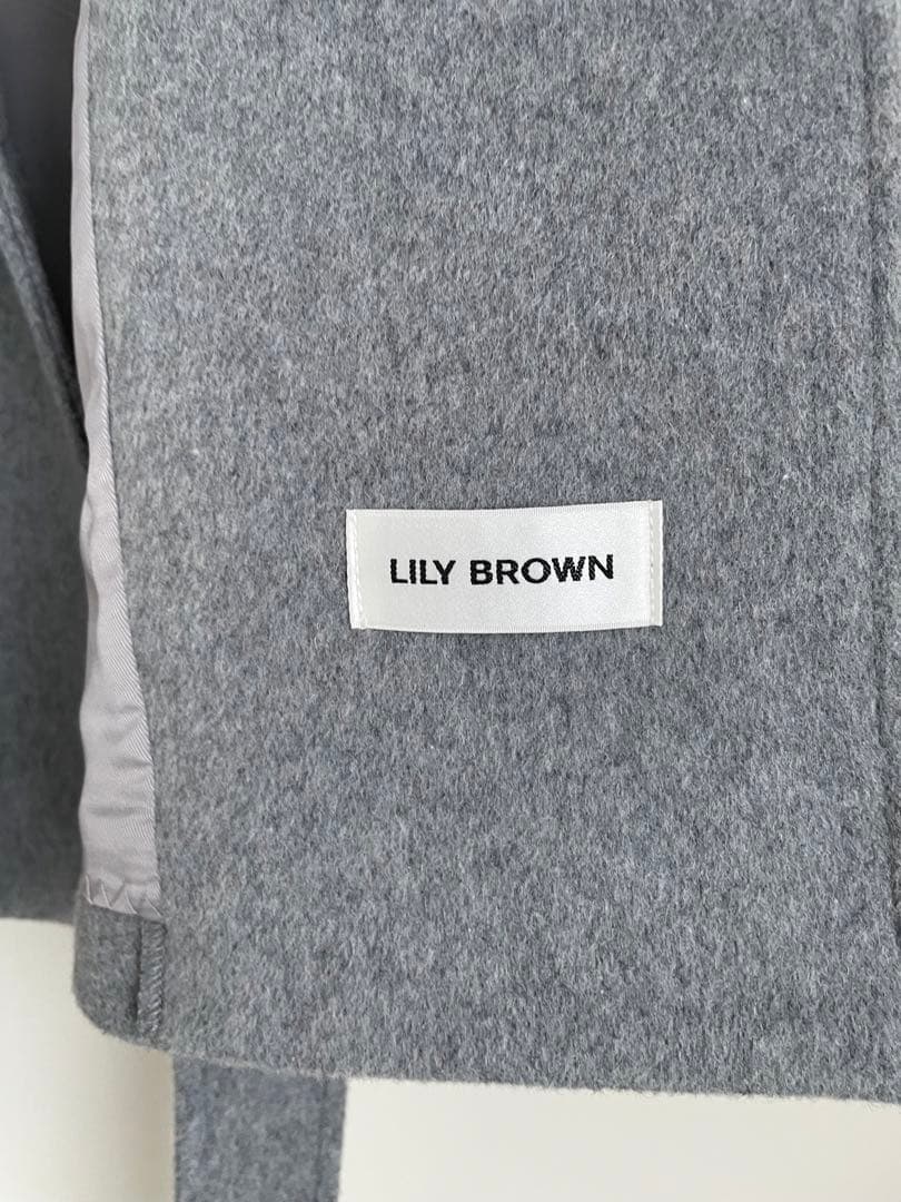 Sugar•*¨ LILY BROWN グレー ケープコート 新品タグ付き