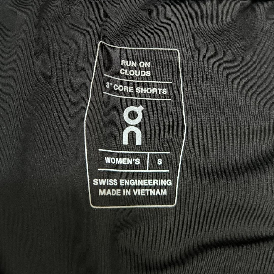 On Running 3” Core Shorts HERON ペールピンク