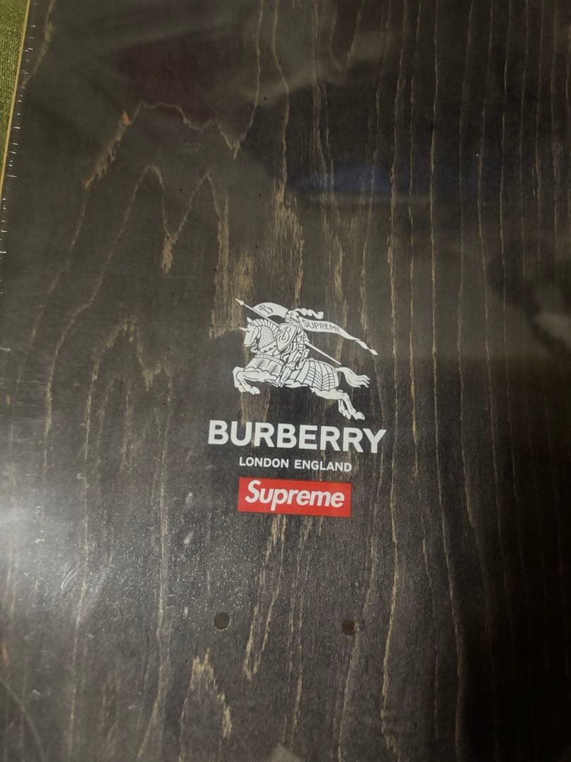 SUPREME 22ss ×Burberry Skateboard シュプリーム
