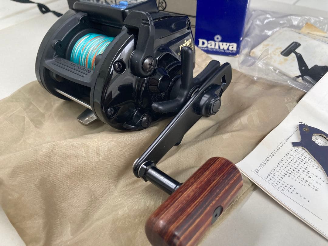 美品　ダイワ　Daiwa タナセンサー　X350 カウンター　PEライン付き