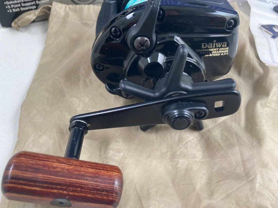 美品　ダイワ　Daiwa タナセンサー　X350 カウンター　PEライン付き