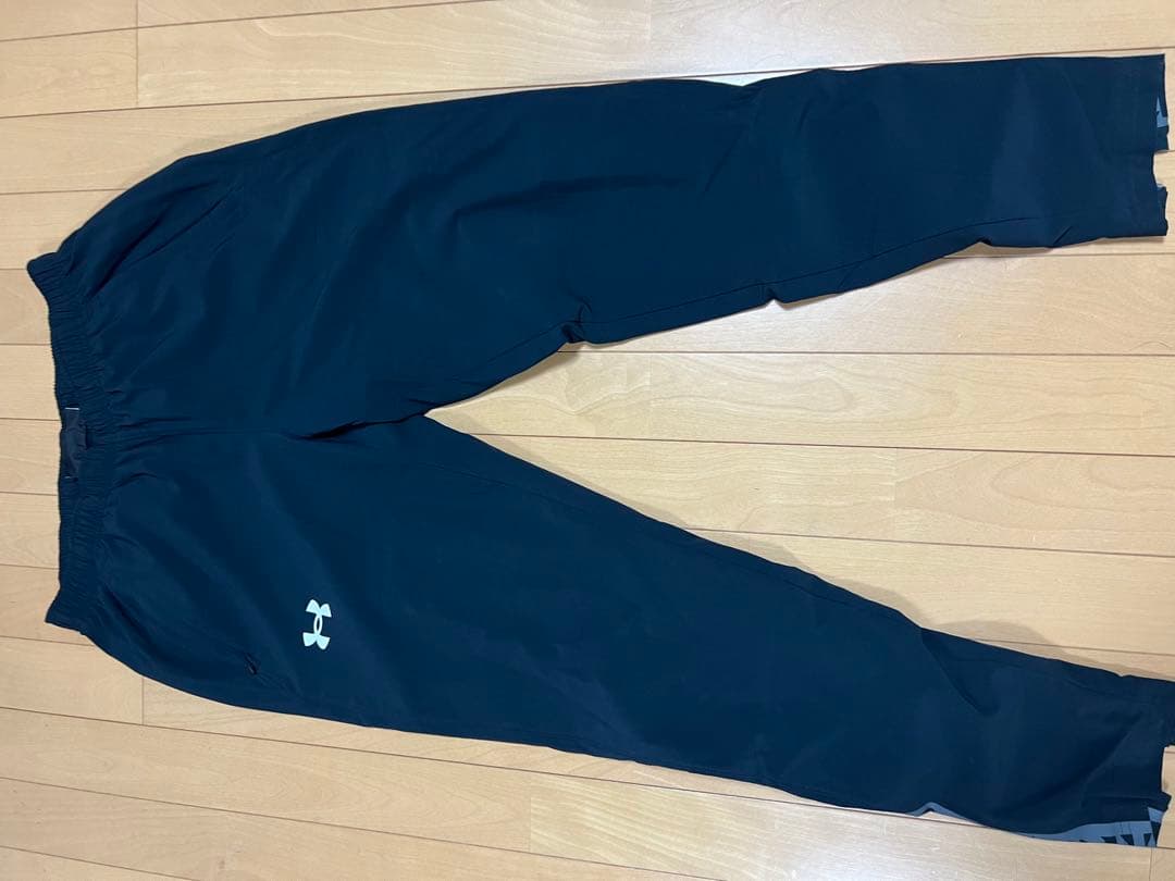 Under Armour ブラック ピステセット