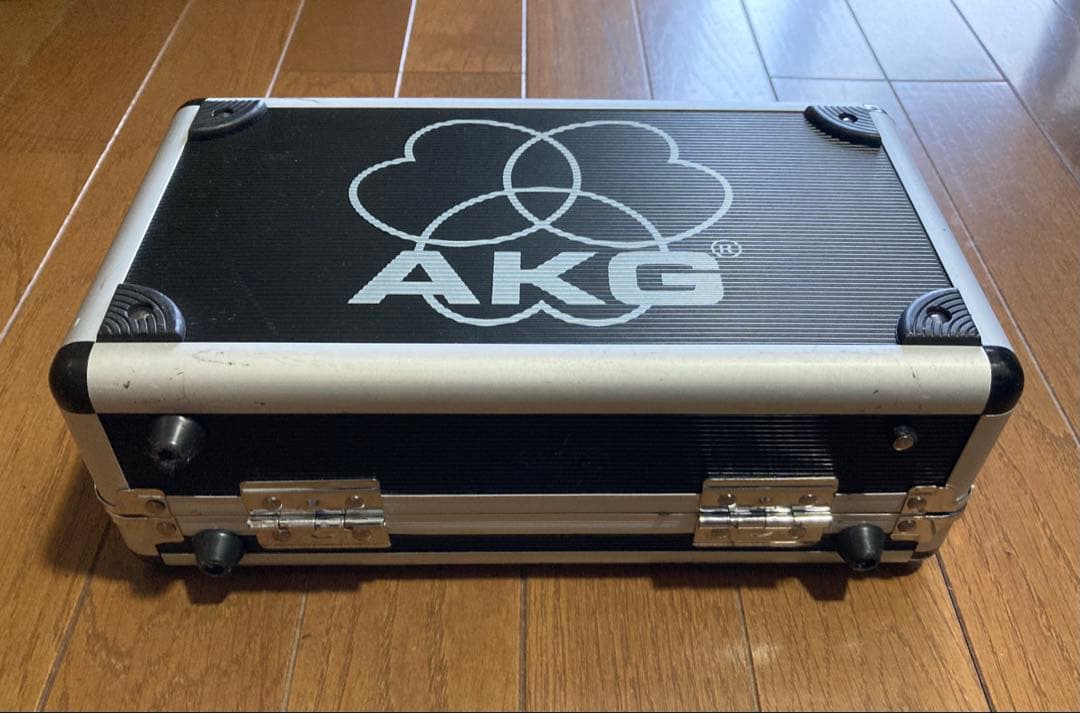 AKG C1000S コンデンサーマイク￼