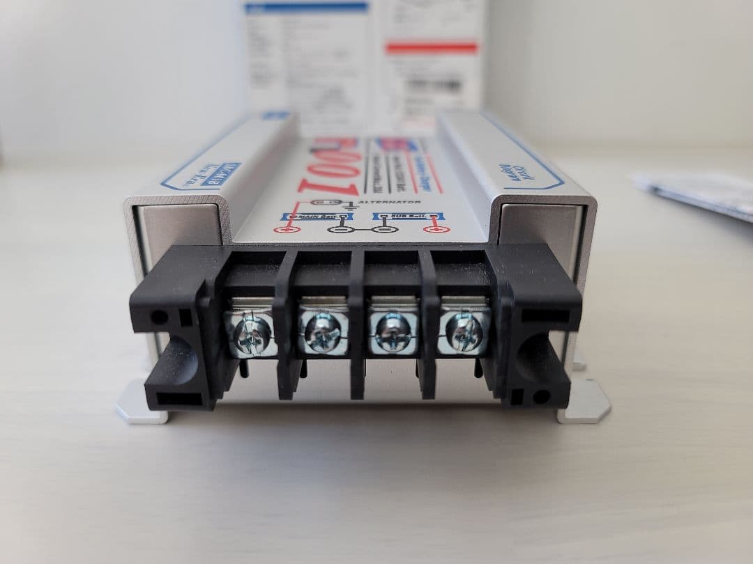 【サブバッテリーチャージャー】New-Era SBC-001B